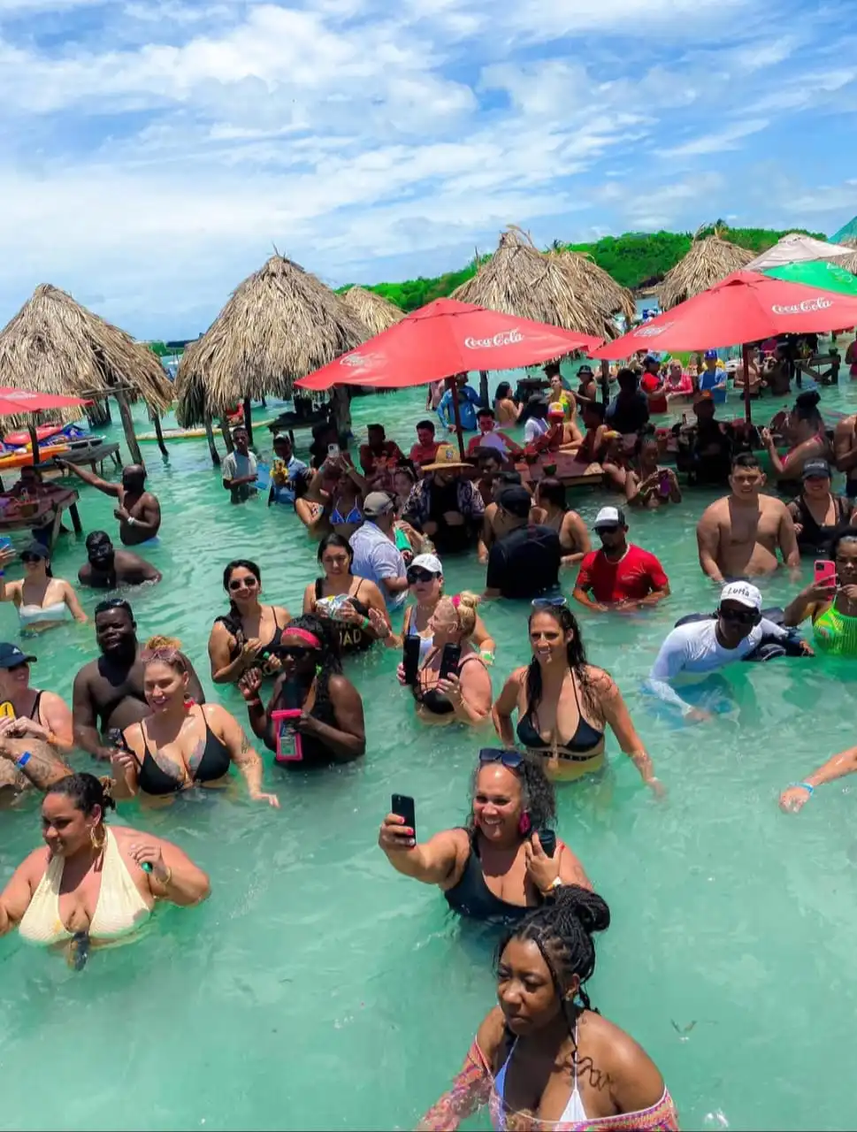 4 Islas VIP